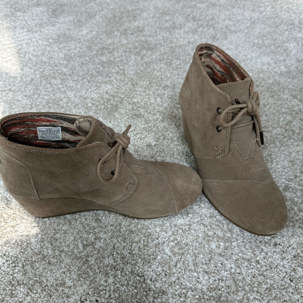 TOMS wedges brown